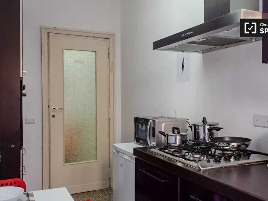 Immagine 12 di Camera condivisa in affitto  in Circonvallazione Nomentana a Roma