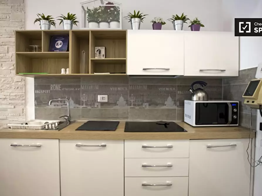 Immagine 5 di Appartamento in affitto  in Via Labicana a Roma