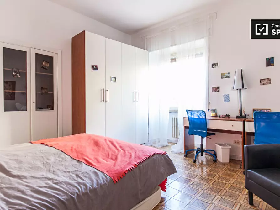 Immagine 1 di Camera condivisa in affitto  in Viale dello Scalo San Lorenzo a Roma
