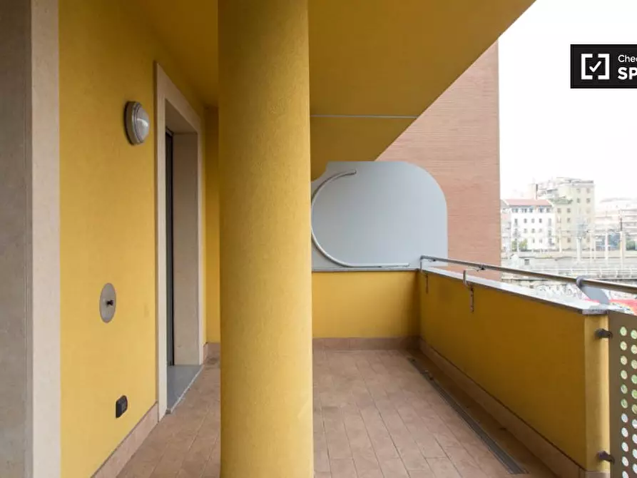 Immagine 4 di Camera condivisa in affitto  in Via Carlo Bertolazzi a Milano