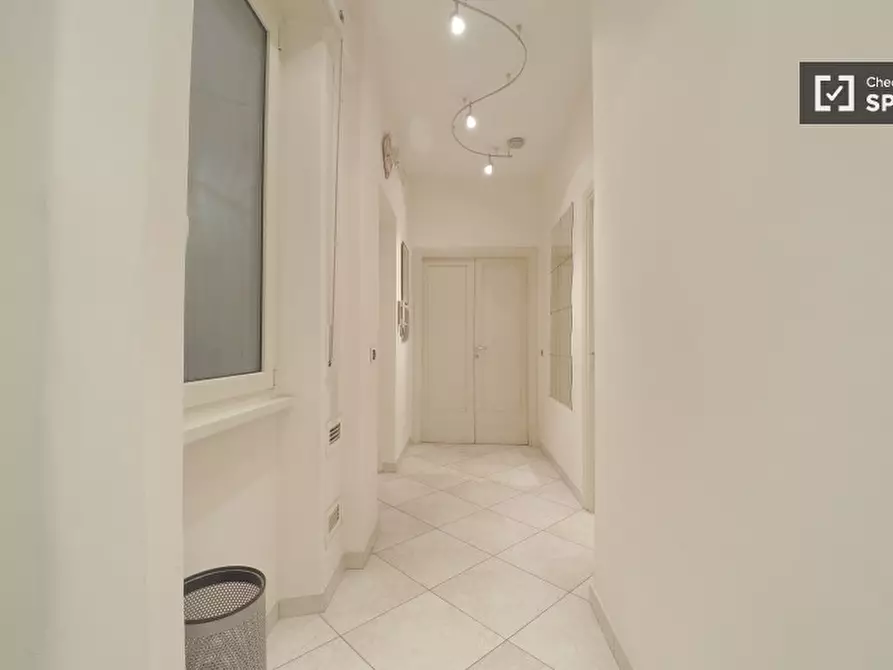 Immagine 15 di Camera condivisa in affitto  in Viale Somalia a Roma