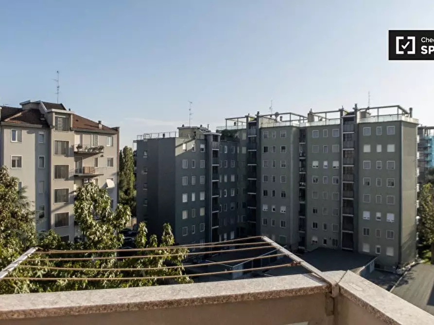 Immagine 7 di Camera condivisa in affitto  in Via Giacomo Antonini a Milano