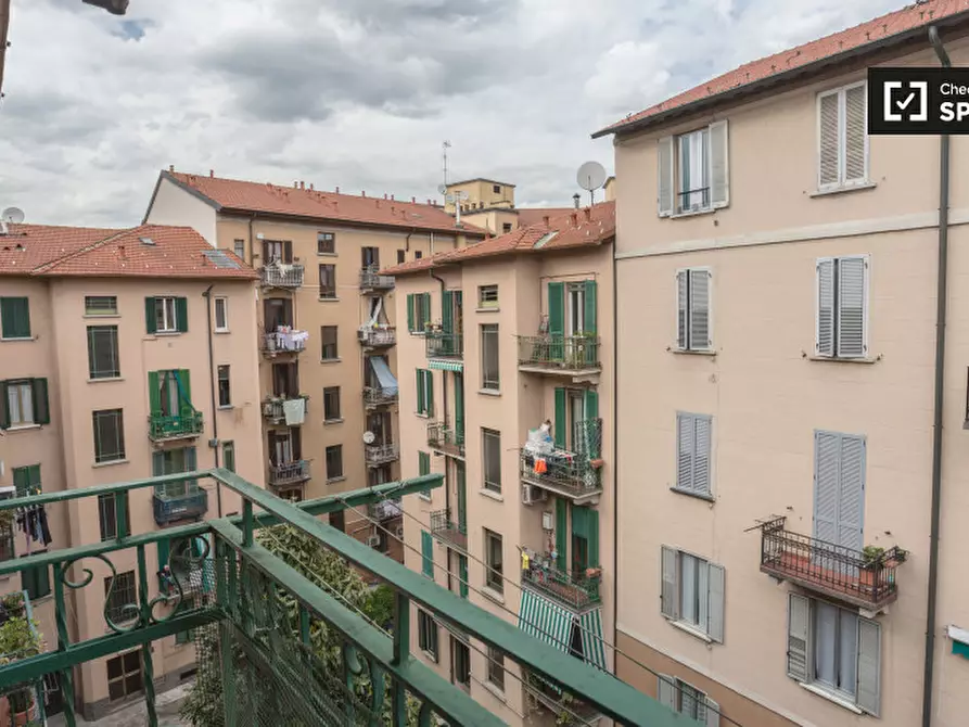 Immagine 13 di Camera condivisa in affitto  in Via Giovita Scalvini a Milano