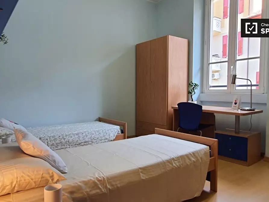 Immagine 18 di Camera condivisa in affitto  in Via Anton Giulio Barrili a Milano