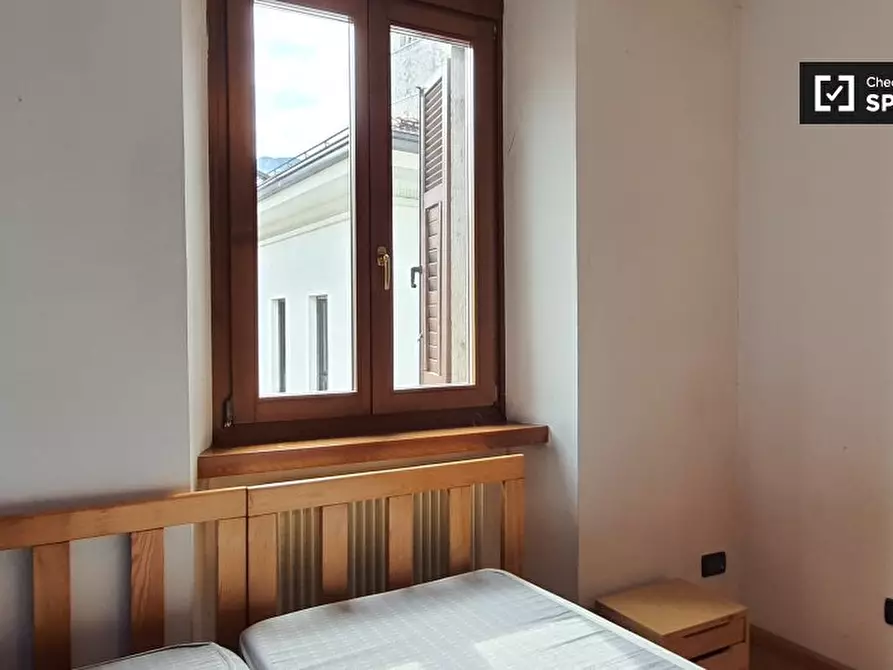 Immagine 2 di Camera condivisa in affitto  in Via S. Giovanni a Trento