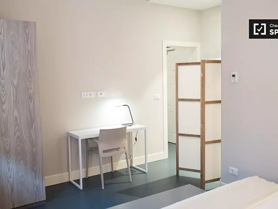 Immagine 16 di Appartamento in affitto  in Via Irnerio a Bologna