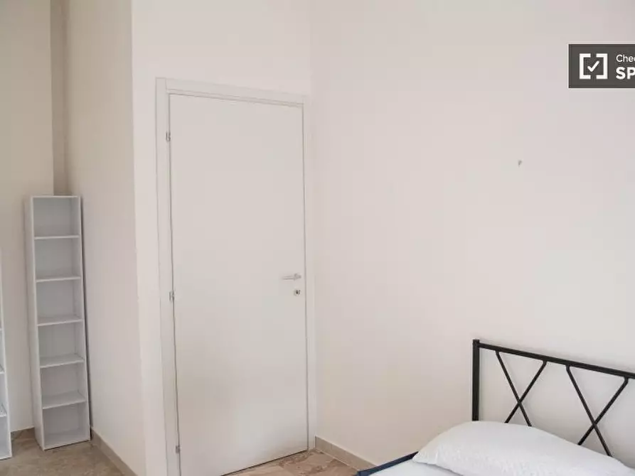Immagine 2 di Camera condivisa in affitto  in Via Colle Di Mezzo a Roma