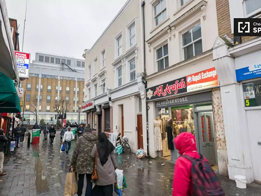 Immagine 15 di Camera condivisa in affitto  in a Court St a Poplar
