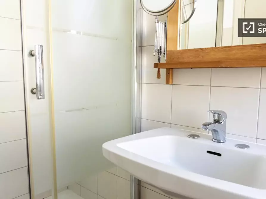 Immagine 3 di Ufficio in affitto  in Via dei Tizii a Roma