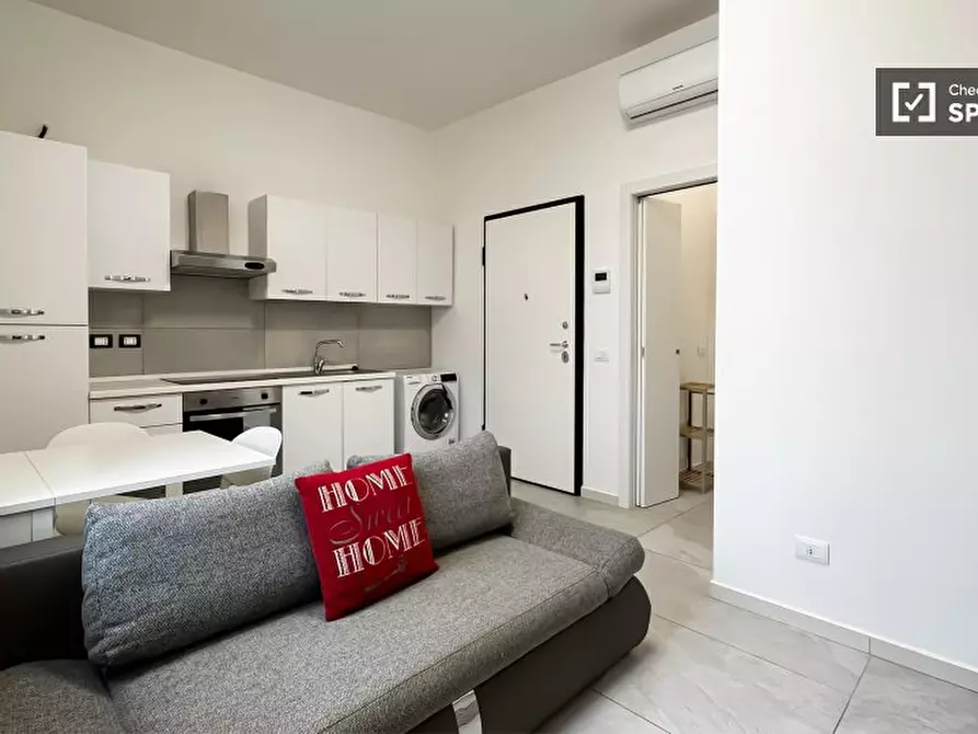 Immagine 2 di Appartamento in affitto  in Via Vilfredo Pareto a Milano