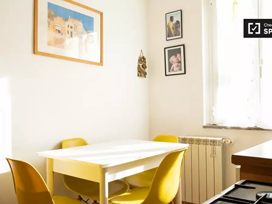 Immagine 11 di Appartamento in affitto  in Via Grottaferrata a Roma