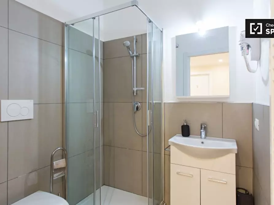 Immagine 5 di Camera condivisa in affitto  in Via Pietro Marocco a Milano