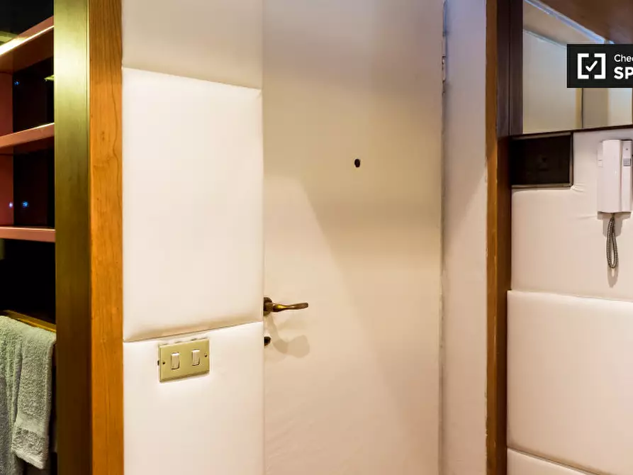 Immagine 14 di Ufficio in affitto  in Via San Carpoforo a Milano