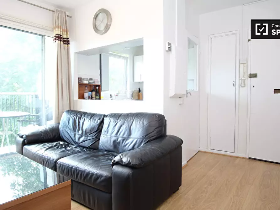 Immagine 6 di Camera condivisa in affitto  in Beaumont Square a Poplar