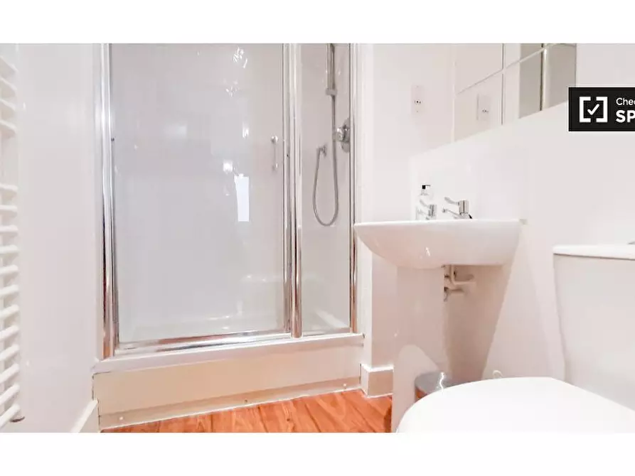 Immagine 16 di Appartamento in affitto  in Tideslea Path a Eltham