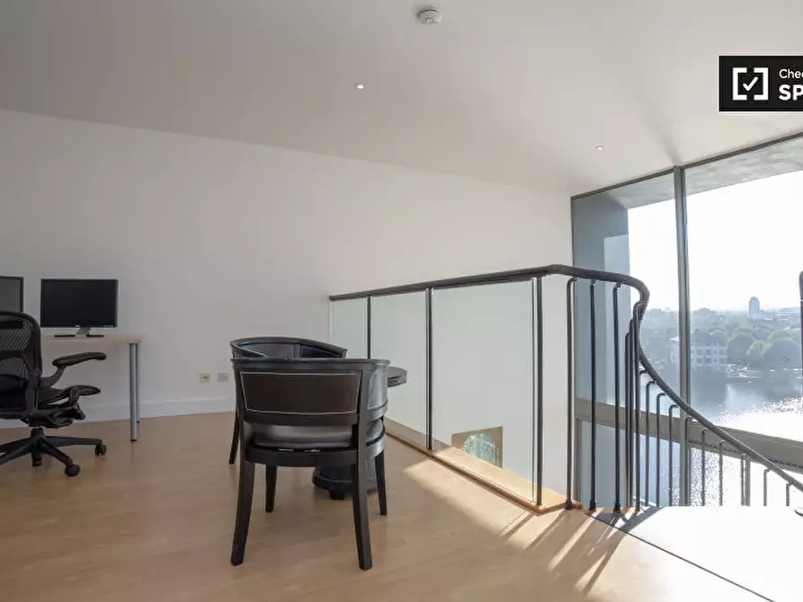 Immagine 9 di Camera condivisa in affitto  in Selsdon Way, Isle of Dogs, London E14 9GR, UK a Poplar