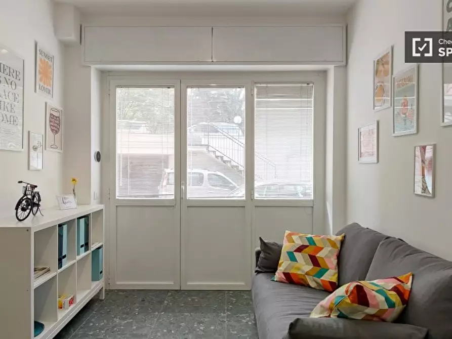 Immagine 7 di Camera condivisa in affitto  in Via Monte S. Genesio a Milano