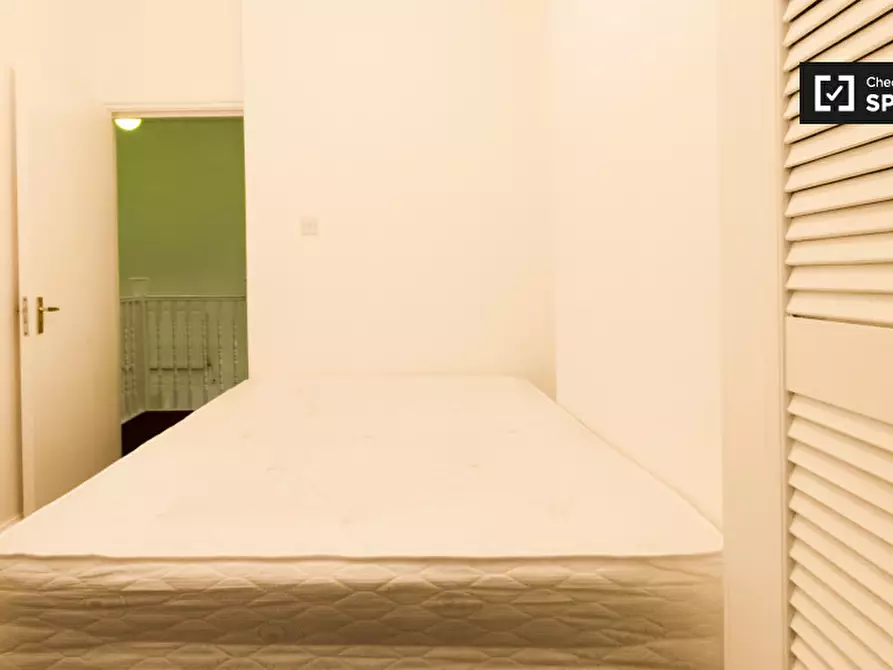 Immagine 6 di Appartamento in affitto  in Bethnal Green Road a Poplar