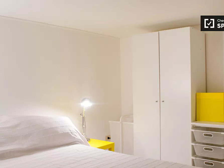 Immagine 9 di Appartamento in affitto  in Via Vittorio Veneto a Roma