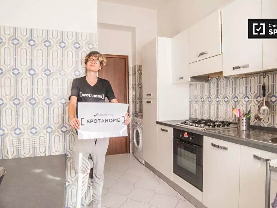 Immagine 11 di Camera condivisa in affitto  in Piazza San Giovanni Bosco a Roma