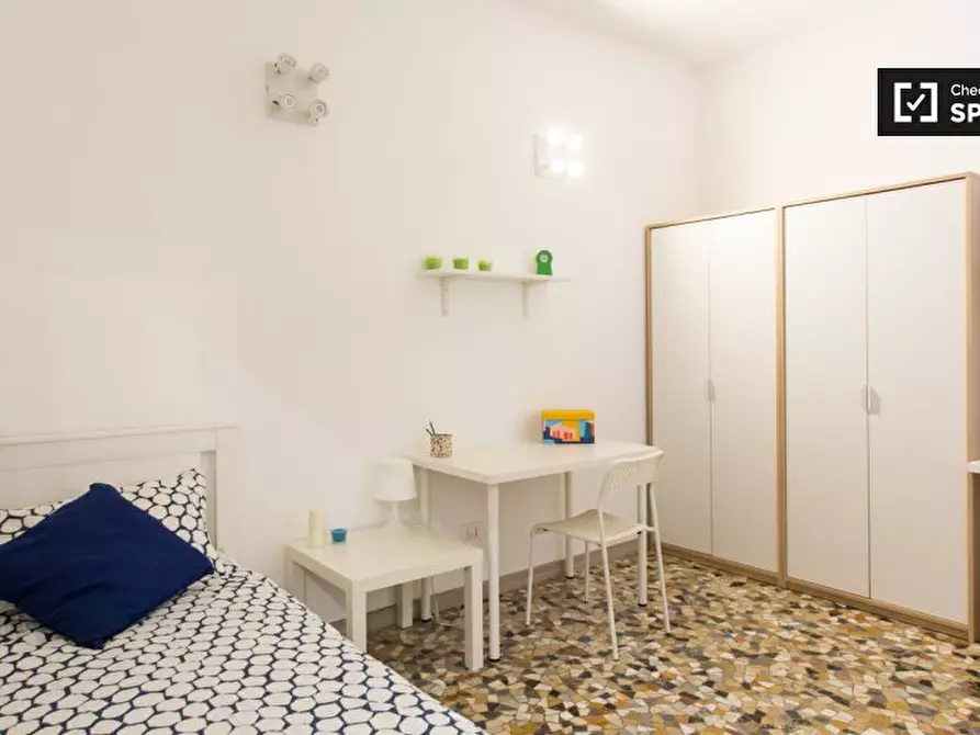 Immagine 2 di Camera condivisa in affitto  in Via Rutilia a Milano