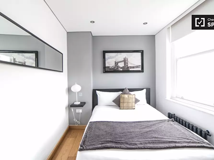 Immagine 7 di Ufficio in affitto  in Flat 4B, 5 New Bridge St, London EC4V 6AB a 