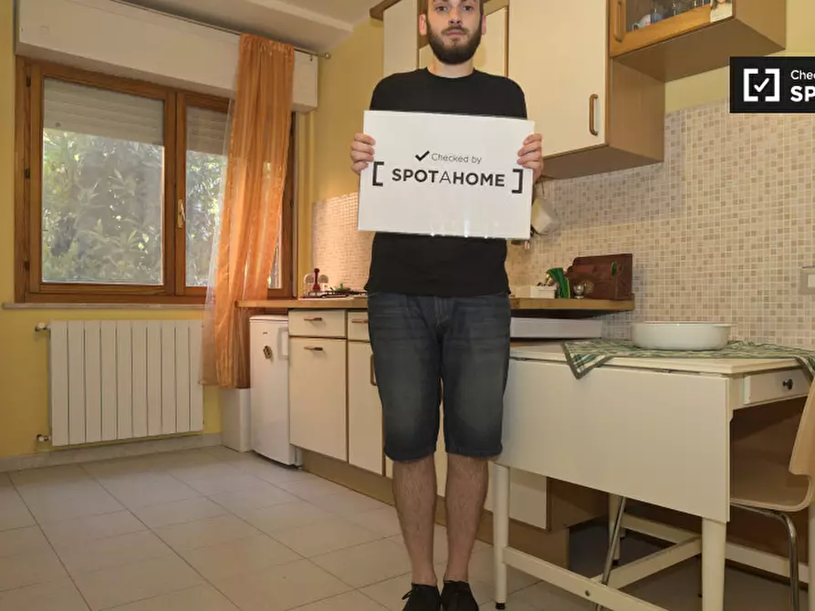 Immagine 5 di Appartamento in affitto  in Via Servigliano a Roma