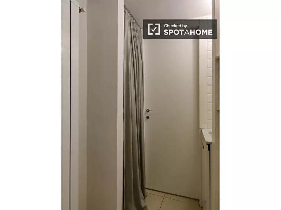 Immagine 9 di Ufficio in affitto  in Viale Bligny a Milano