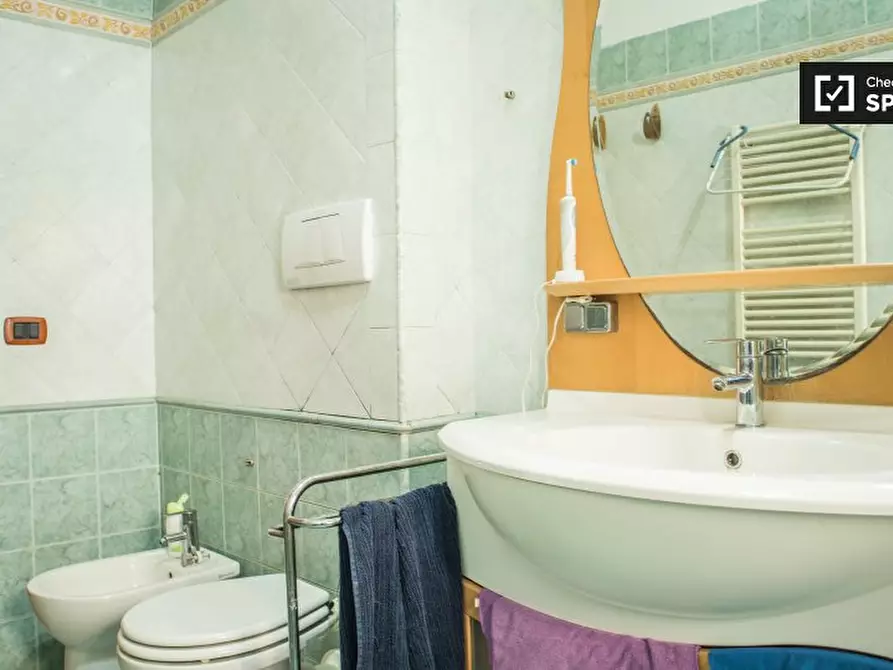 Immagine 12 di Camera condivisa in affitto  in Via Romolo Balzani, 00177 Roma RM, Italy a Roma