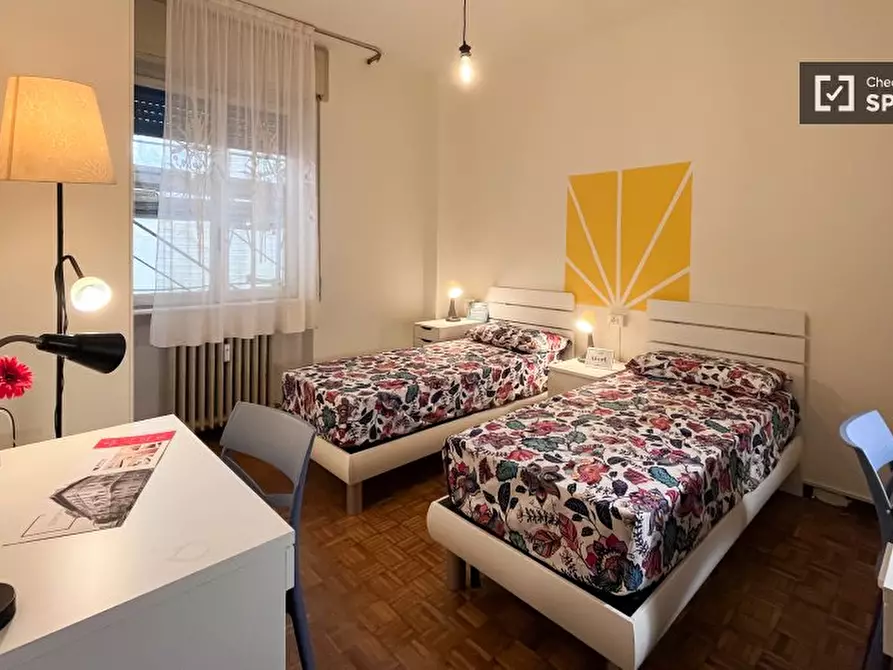 Immagine 5 di Camera condivisa in affitto  in Via Valle Antrona a Milano