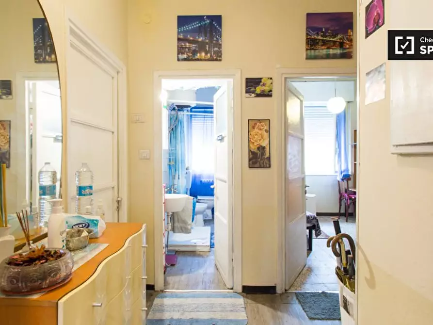 Immagine 5 di Camera condivisa in affitto  in Via Carlo Girola a Milano