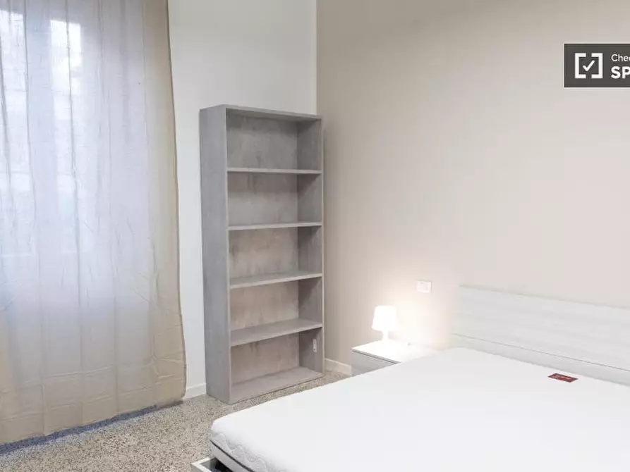 Immagine 12 di Camera condivisa in affitto  in Viale Parioli a Roma