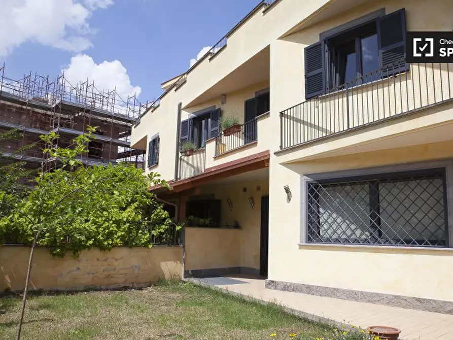 Immagine 14 di Camera condivisa in affitto  in Via del Casale Ferranti, 00173 Roma RM, Italy a Roma