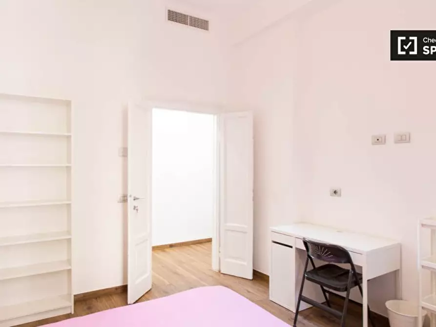 Immagine 3 di Camera condivisa in affitto  in Viale Lombardia, 20131 Milano MI, Italy a Milano