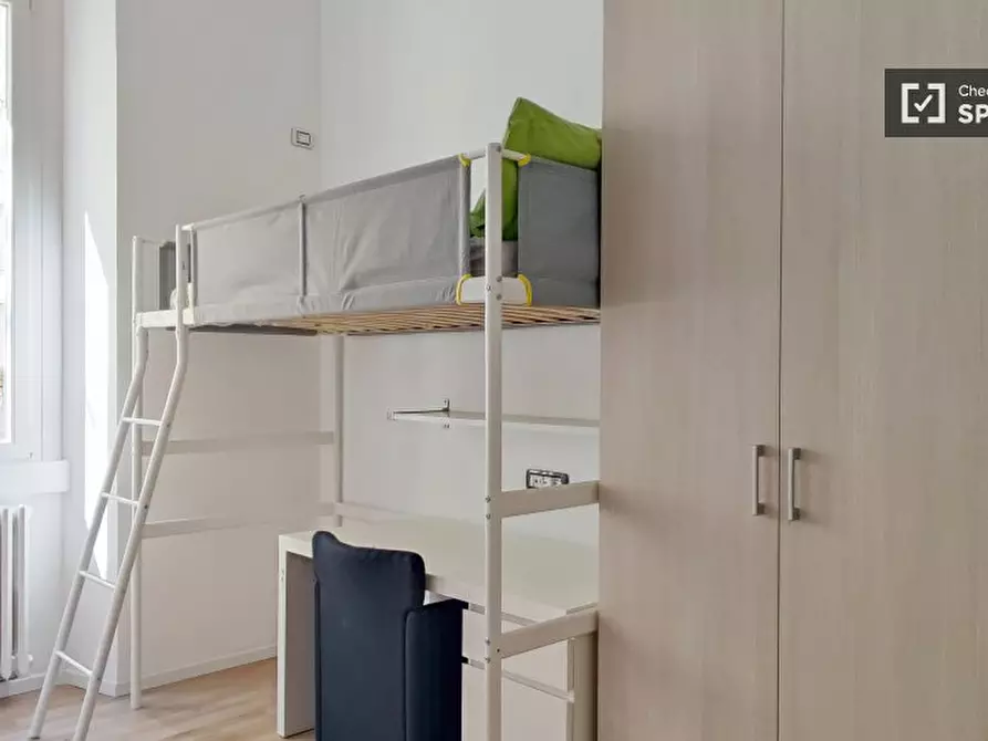 Immagine 10 di Camera condivisa in affitto  in Via Mac Mahon a Milano