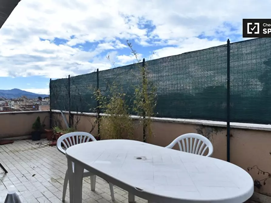 Immagine 11 di Camera condivisa in affitto  in Via Bernardo Minozzi a Roma