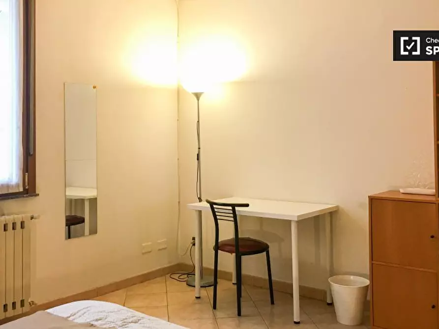 Immagine 4 di Camera condivisa in affitto  in Via Ugo Foscolo a Sesto San Giovanni