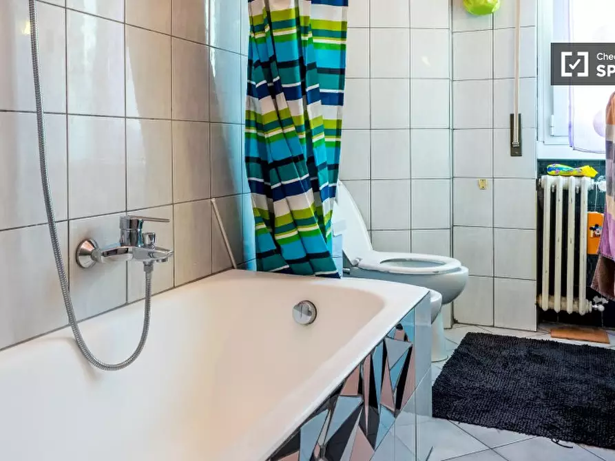 Immagine 11 di Camera condivisa in affitto  in Via Roggia Scagna a Milano