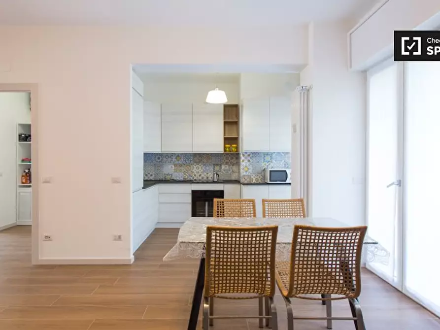 Immagine 8 di Camera condivisa in affitto  in Via delle Genziane a Milano