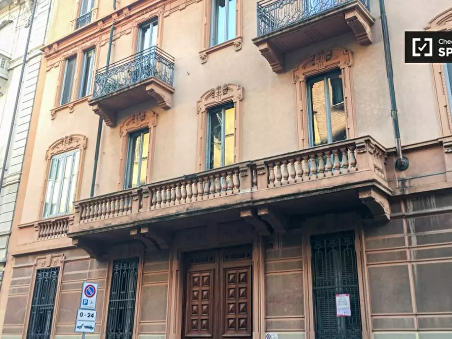 Immagine 10 di Ufficio in affitto  in Via Carroccio a Milano