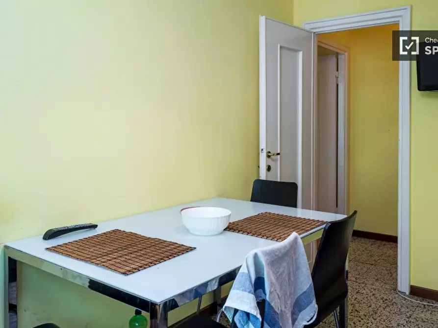 Immagine 13 di Camera condivisa in affitto  in Via Giovanni Pezzotti a Milano