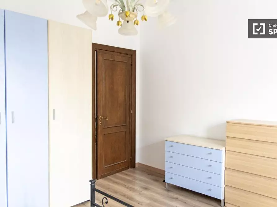 Immagine 19 di Appartamento in affitto  in Via S. Fulgenzio a Roma