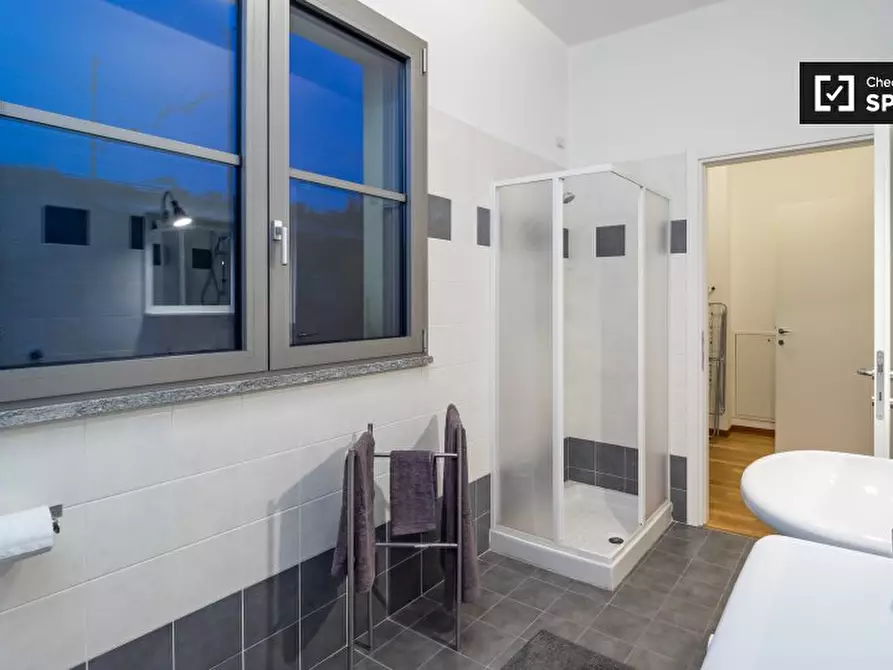 Immagine 11 di Ufficio in affitto  in Via Enrico Cosenz a Milano