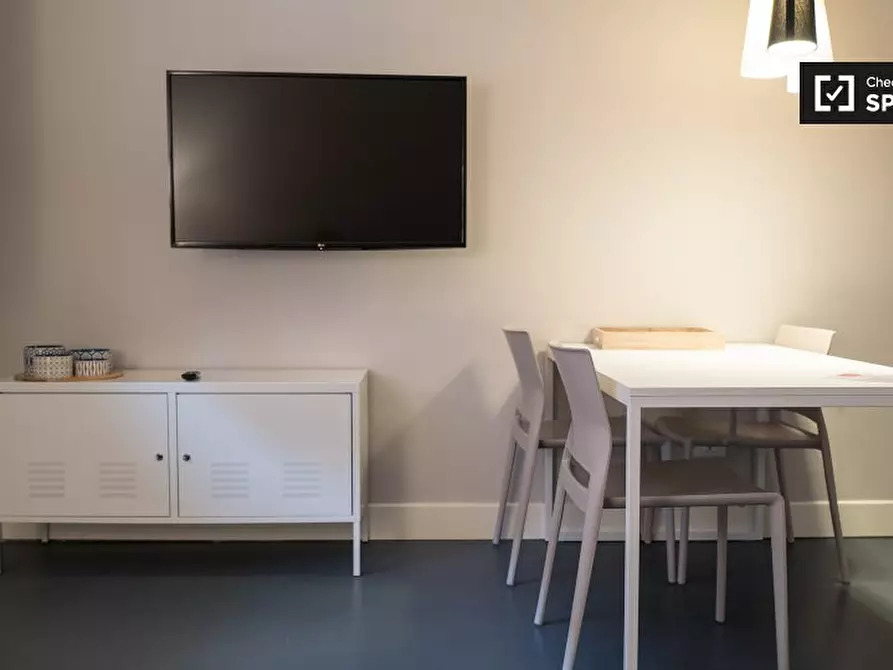 Immagine 4 di Appartamento in affitto  in Via Irnerio a Bologna