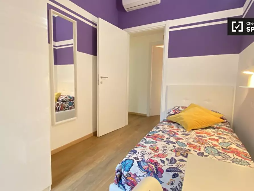 Immagine 3 di Camera condivisa in affitto  in P.za XXV Aprile a Milano