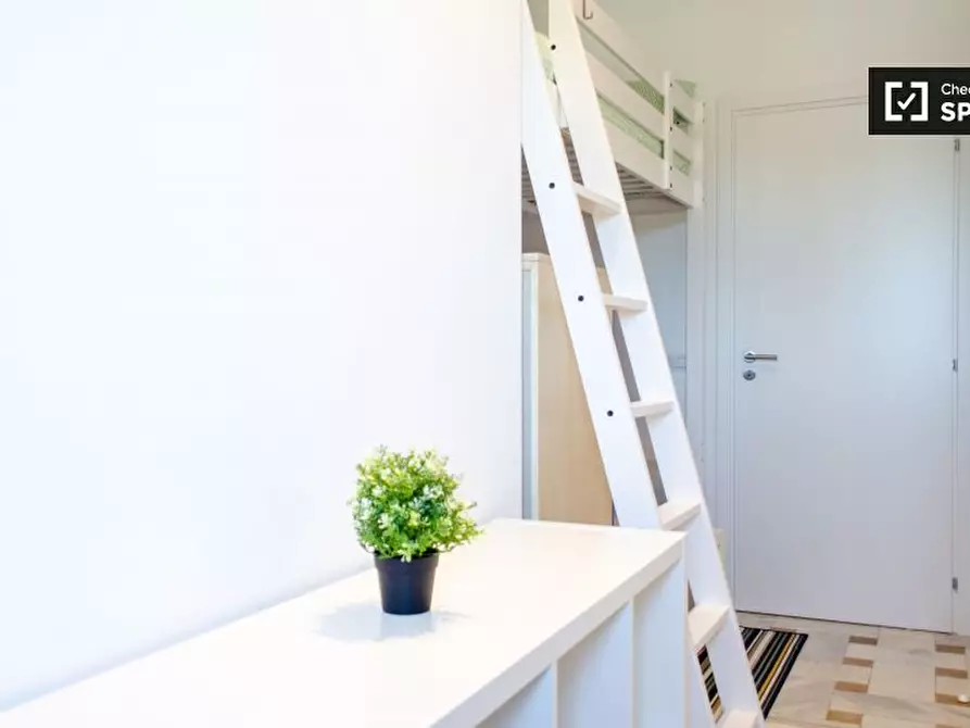 Immagine 2 di Camera condivisa in affitto  in Circonvallazione Nomentana a Roma