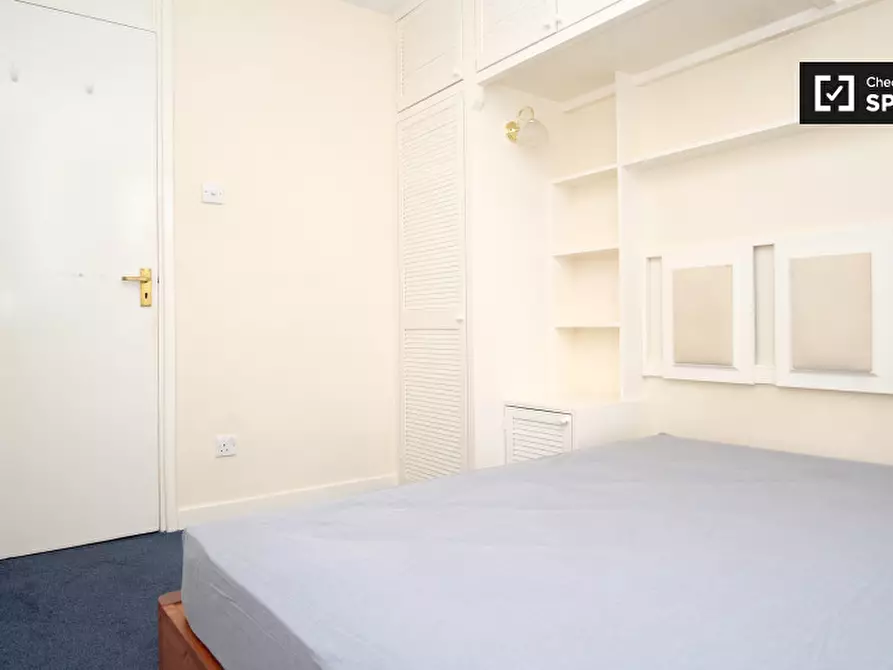 Immagine 13 di Camera condivisa in affitto  in Wayford Street a Wandsworth