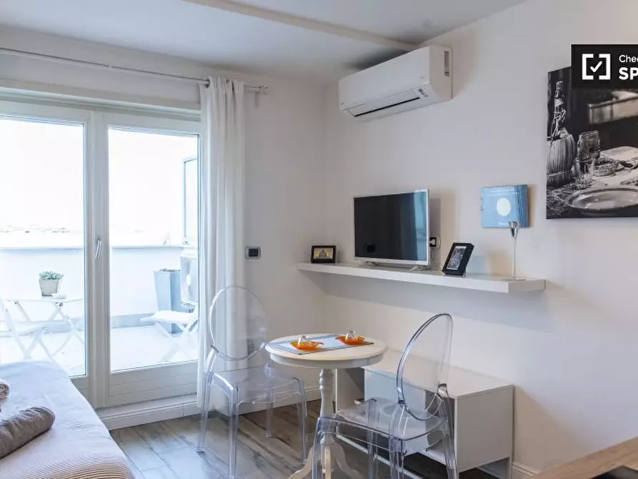 Immagine 2 di Appartamento in affitto  in Via Portuense a Roma