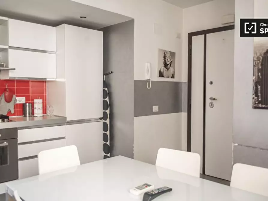 Immagine 8 di Camera condivisa in affitto  in Via Fabio Numerio a Roma