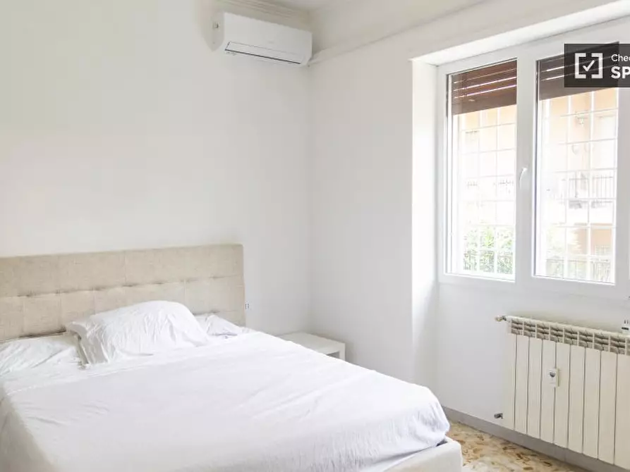 Immagine 1 di Appartamento in affitto  in Via Simone Mosca a Roma